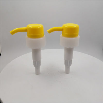 Bene durevole resistente 33mm della pompa della lozione del bambino costolato giallo della chiusura 4cc/T