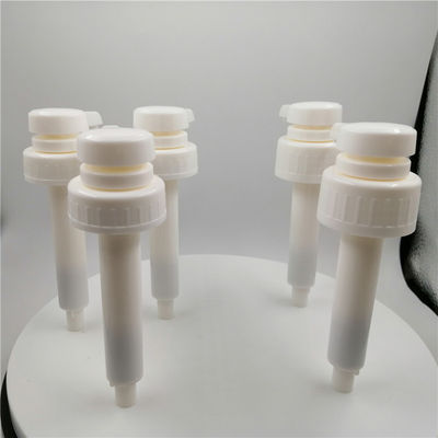 Pompa bianca della bottiglia dello sciroppo di dosaggio 8CC di colore 38/410 per Juice Bottle